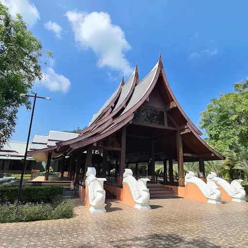 Duangjitt Resort and Spa